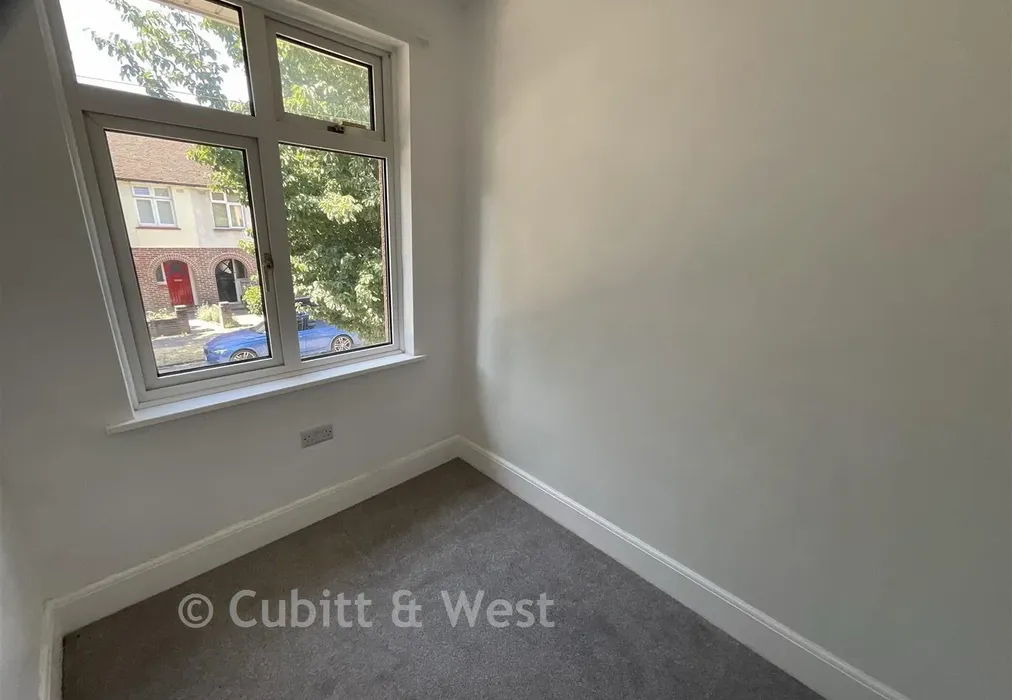 Bedroom 3 - Orchard Avenue, Chichester, West Sussex - Wards of Kent