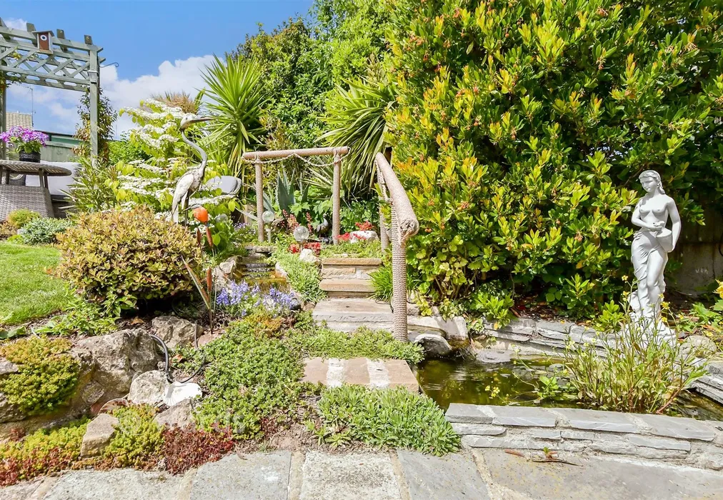 Rear Garden - Seacroft Road, Broadstairs, Kent - Wards of Kent
