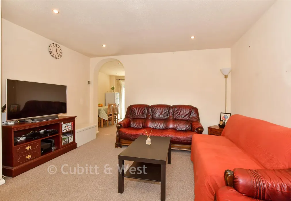 Lounge - Binney Court, Crawley, West Sussex - Wards of Kent