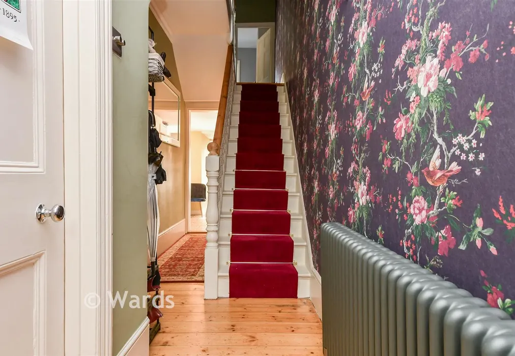 Hallway - Elms Avenue, Ramsgate, Kent - Wards of Kent