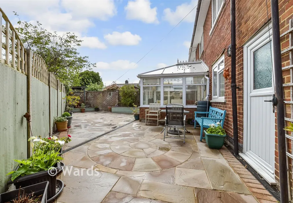 Rear Garden - Godwyn Road, Deal, Kent - Wards of Kent