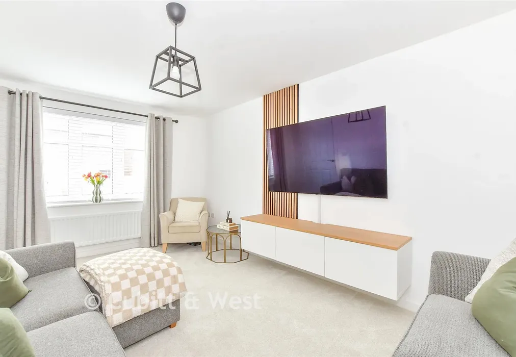 Sitting Room - Nine Acres, West Broyle, Chichester, West Sussex - Wards of Kent