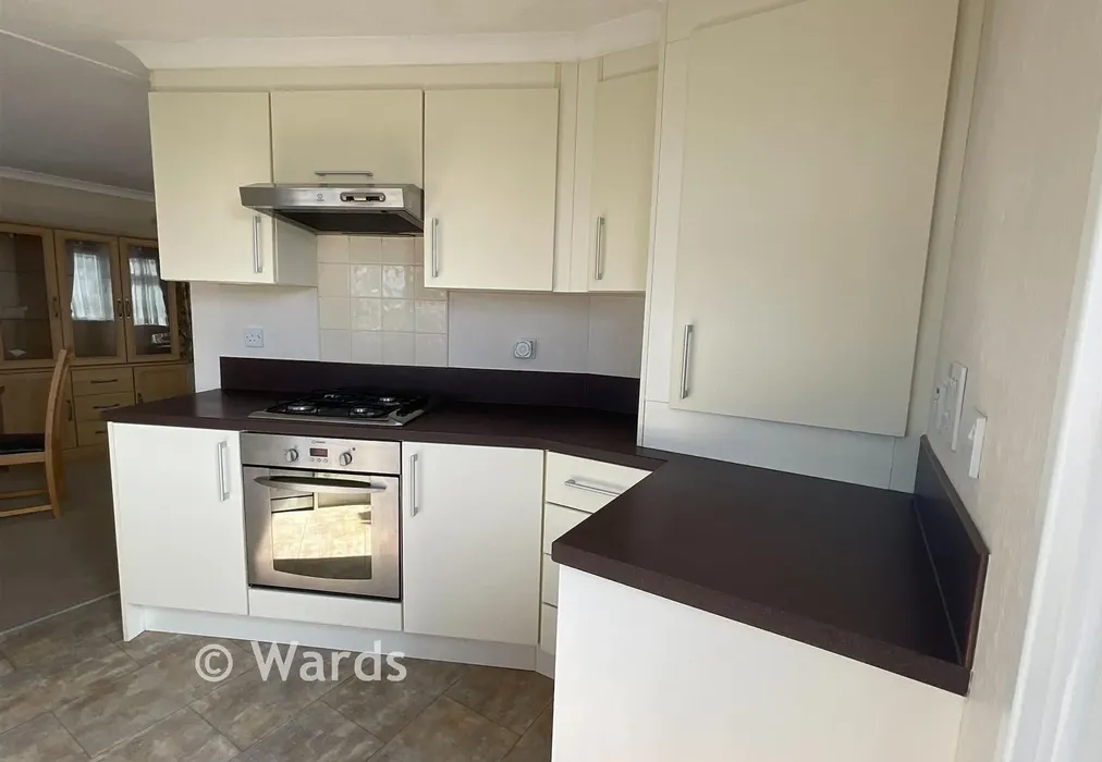 Kitchen - Manston Court Road, Margate, Kent - Wards of Kent