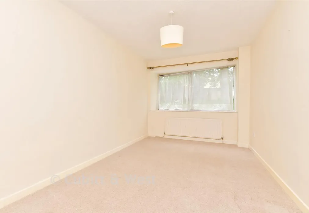 Bedroom 2 - White Lodge Close, Sutton, Surrey - Wards of Kent