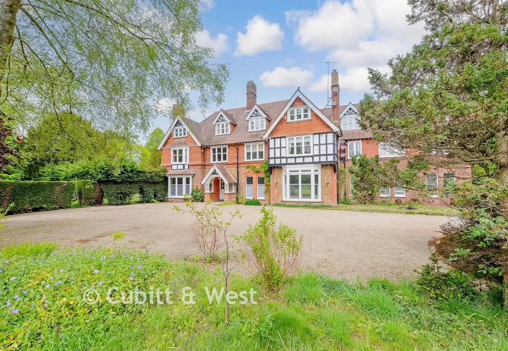 Side Elevation - Reigate Hill, Reigate, Surrey - Wards of Kent