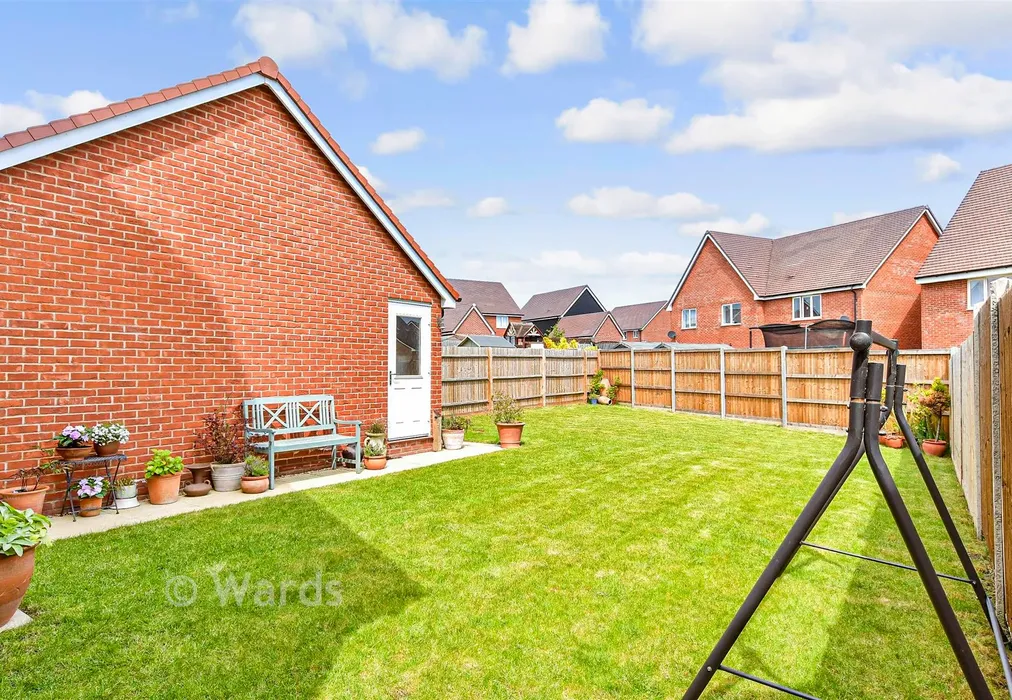 Rear Garden - Thomas Aveling Road, Rochester, Kent - Wards of Kent