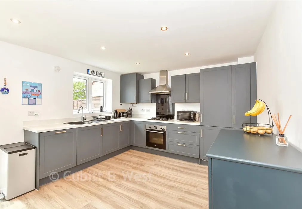 Kitchen/Diner - Woodpecker Way, Chichester, West Sussex - Wards of Kent