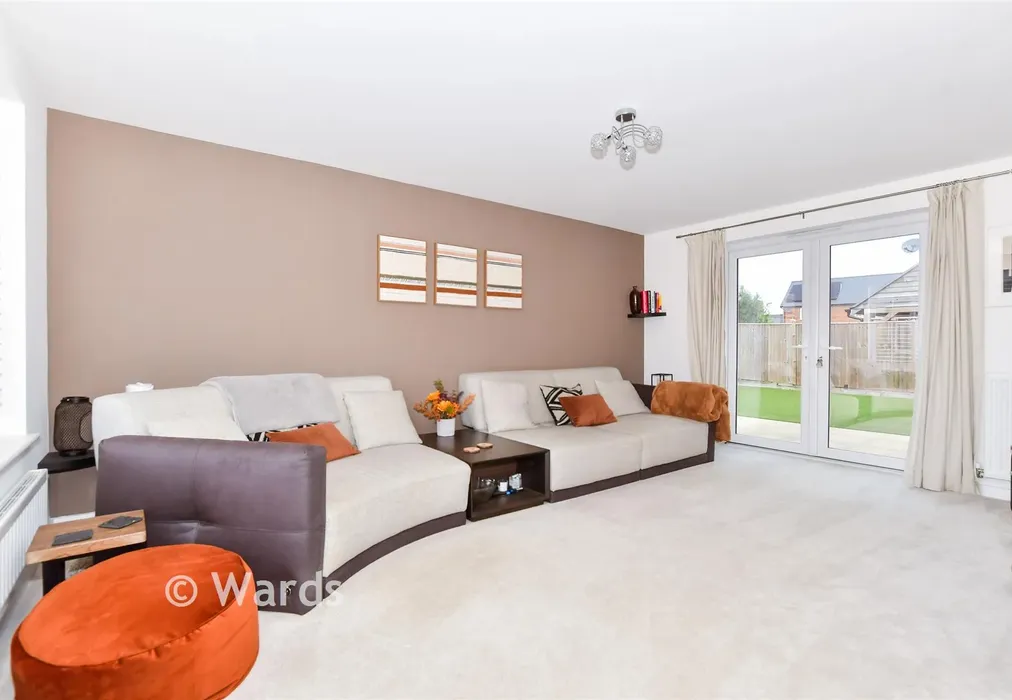 Lounge - Bartlett Way, Maidstone, Kent - Wards of Kent