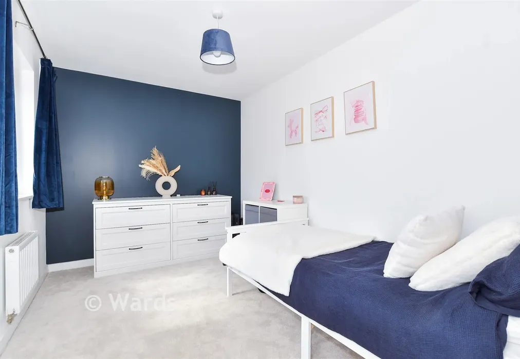 Bedroom 3 - Bartlett Way, Maidstone, Kent - Wards of Kent