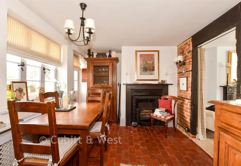 Dining Room - Church Street, Littlehampton, West Sussex - Wards of Kent