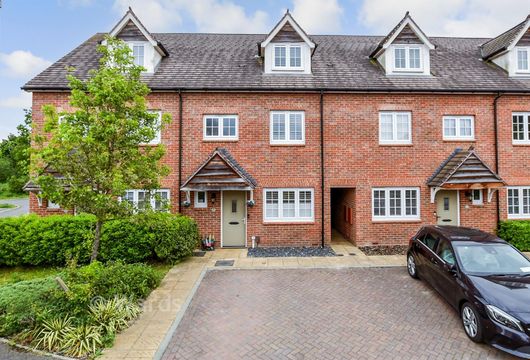 Sephton Close, Aylesford, Kent - Wards of Kent