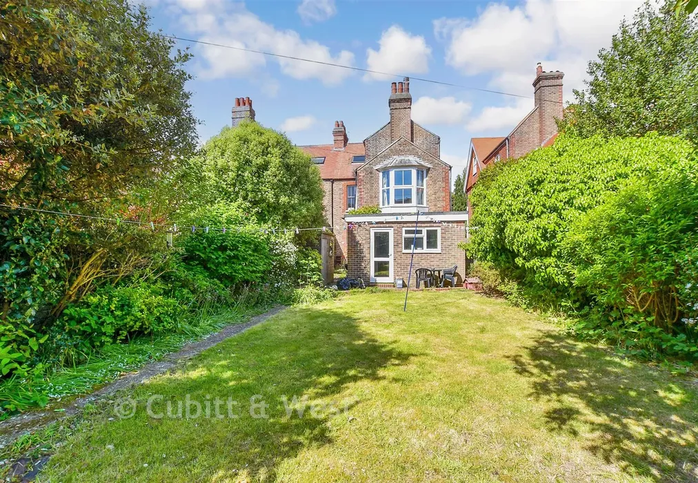Rear Elevation - Beach Road, Littlehampton, West Sussex - Wards of Kent