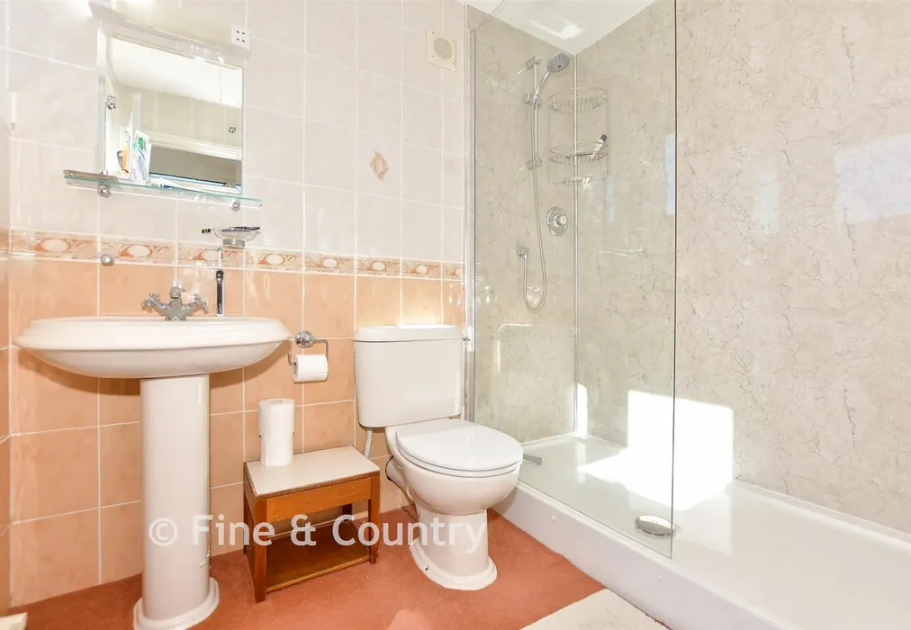 En-Suite Shower Room - St. Mary's Road, West Hythe, Hythe, Kent - Wards of Kent