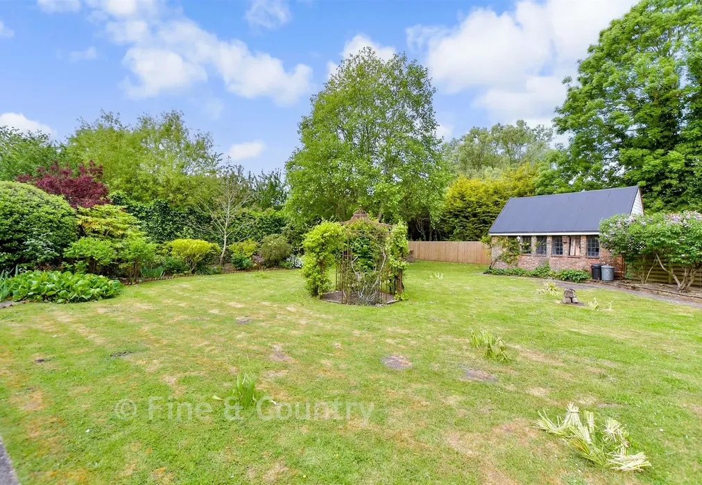 Rear Garden - St. Mary's Road, West Hythe, Hythe, Kent - Wards of Kent