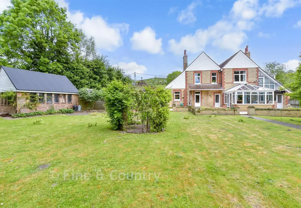 Rear Garden - St. Mary's Road, West Hythe, Hythe, Kent - Wards of Kent