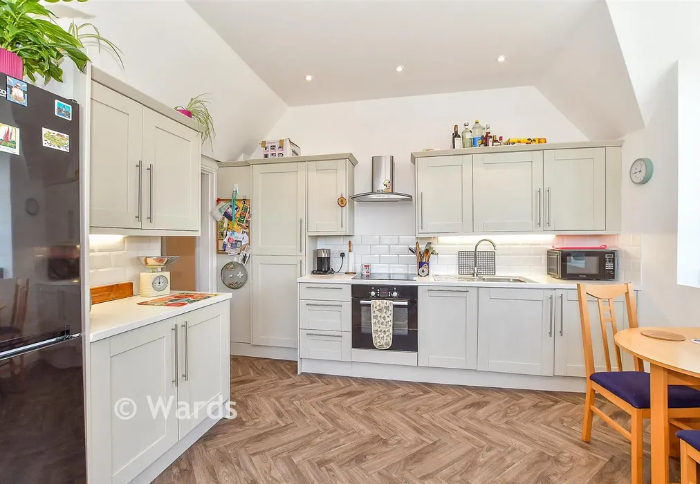 Lounge/ Kitchen - Baltic Road, Tonbridge, Kent - Wards of Kent