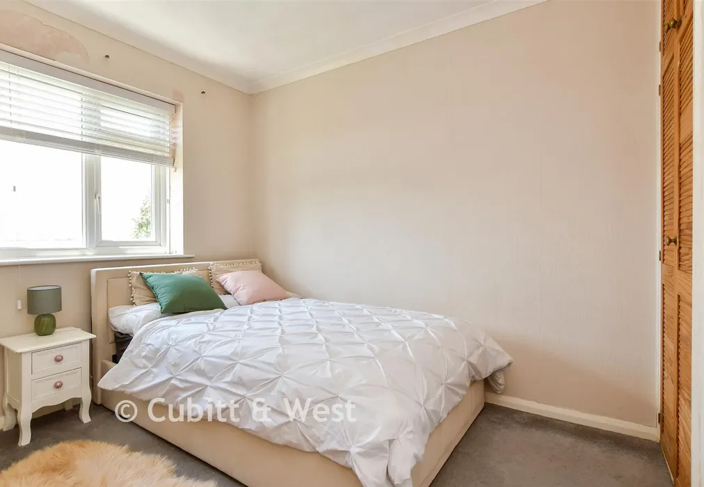 Bedroom 2 - Batemans Road, Woodingdean, Brighton, East Sussex - Wards of Kent