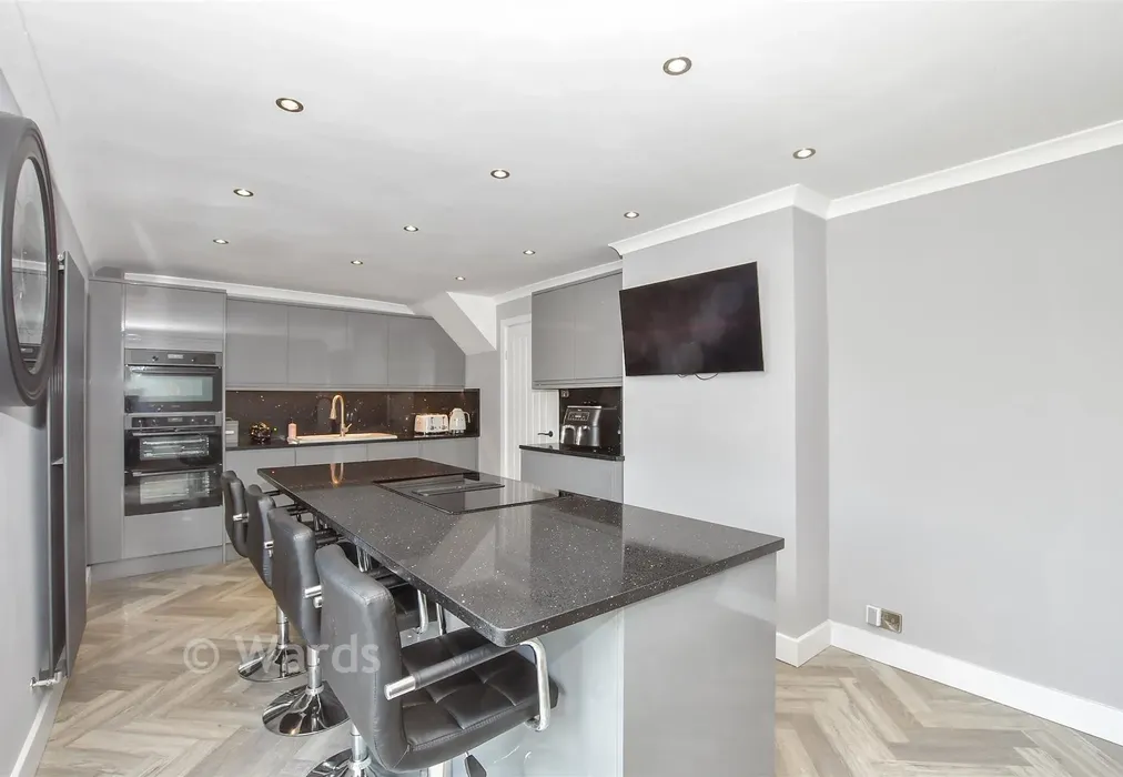 Kitchen/Breakfast Room - Bishops Oak Ride, Tonbridge, Kent - Wards of Kent