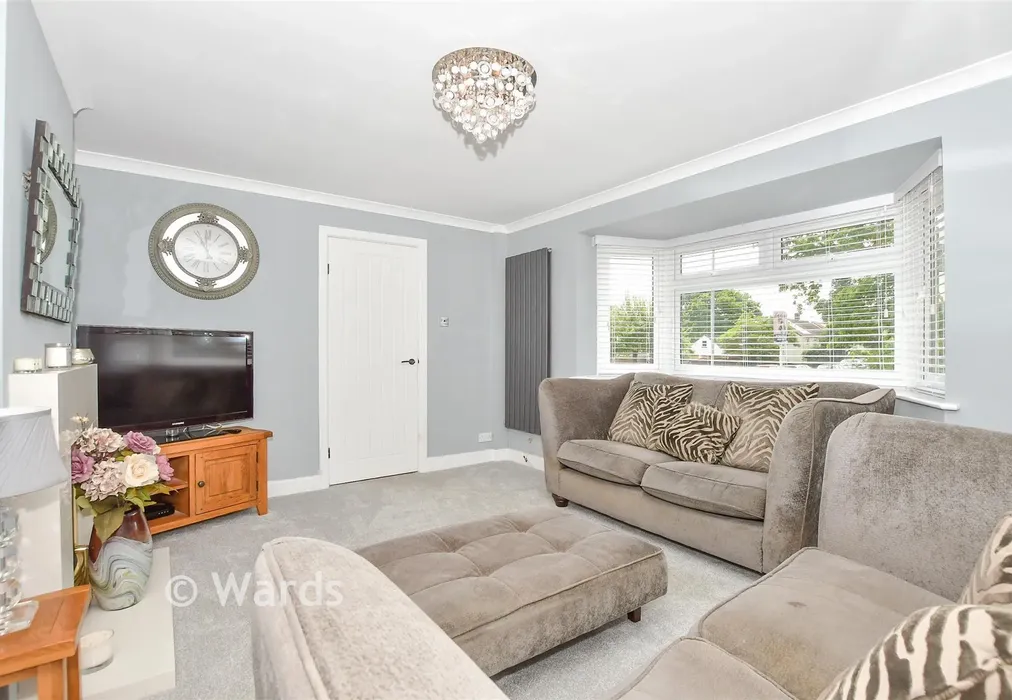 Lounge - Bishops Oak Ride, Tonbridge, Kent - Wards of Kent