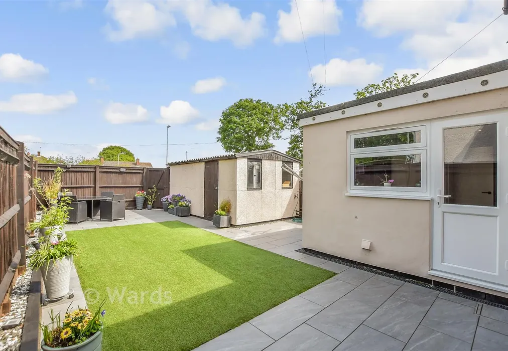 Rear Garden - Bishops Oak Ride, Tonbridge, Kent - Wards of Kent
