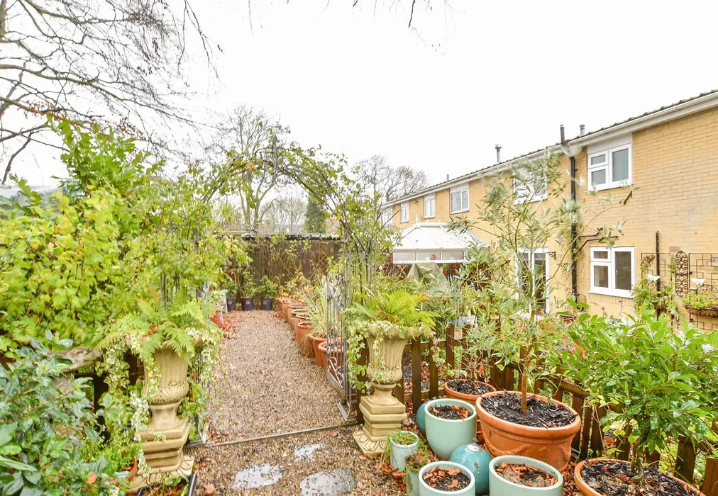 Rear Garden - Rudyard Close, Woodingdean, Brighton, East Sussex - Wards of Kent