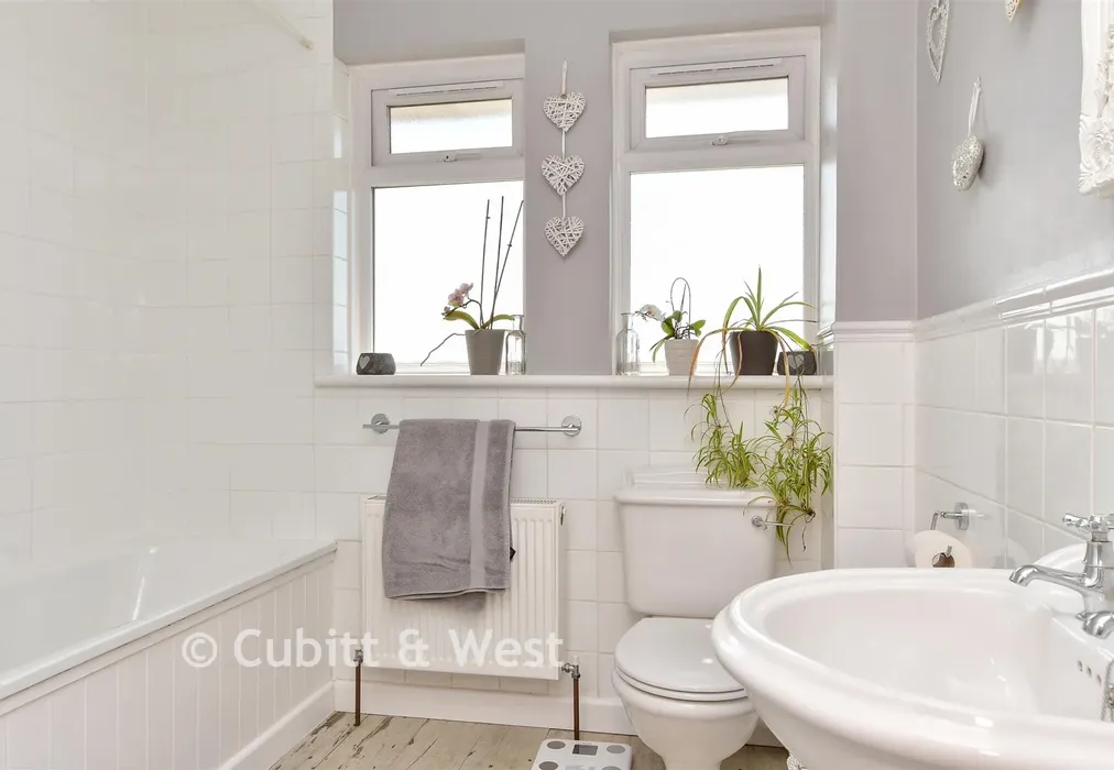 Bathroom - Rudyard Close, Woodingdean, Brighton, East Sussex - Wards of Kent