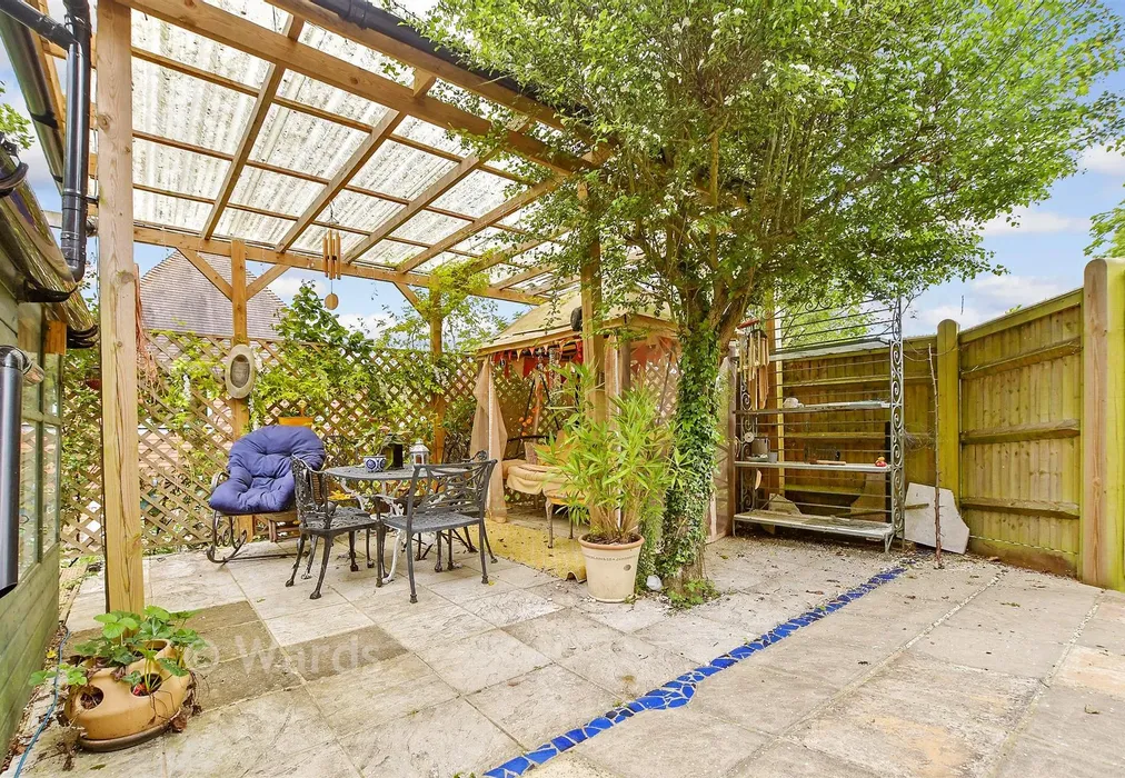 Patio / Decking - Ingleden Park Road, Tenterden, Kent - Wards of Kent
