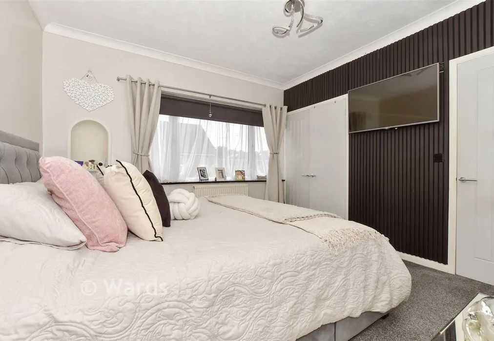 Bedroom 1 - Alma Road, Folkestone, Kent - Wards of Kent