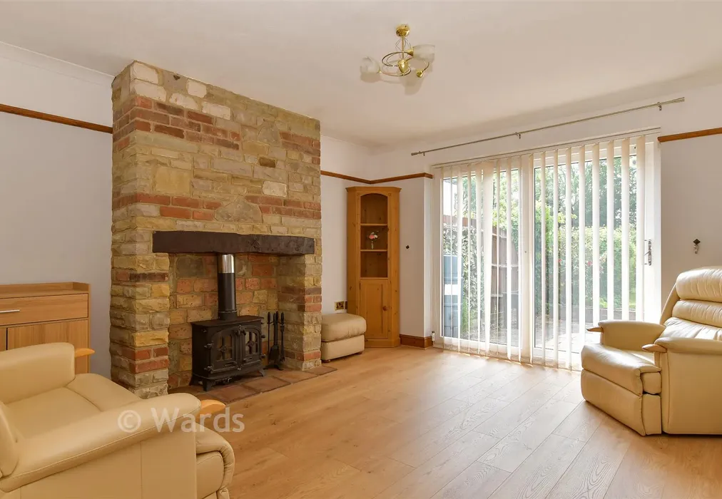 Lounge - Woodland Avenue, Hartley, Longfield, Kent - Wards of Kent