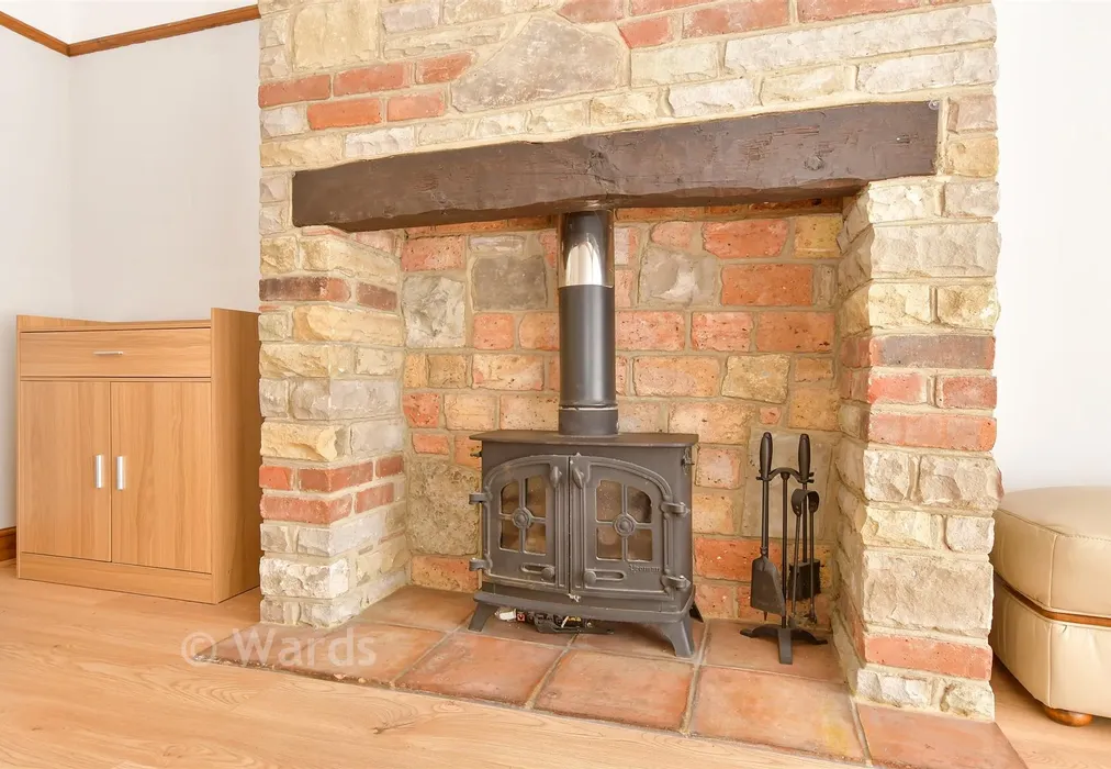 Internal Feature - Woodland Avenue, Hartley, Longfield, Kent - Wards of Kent
