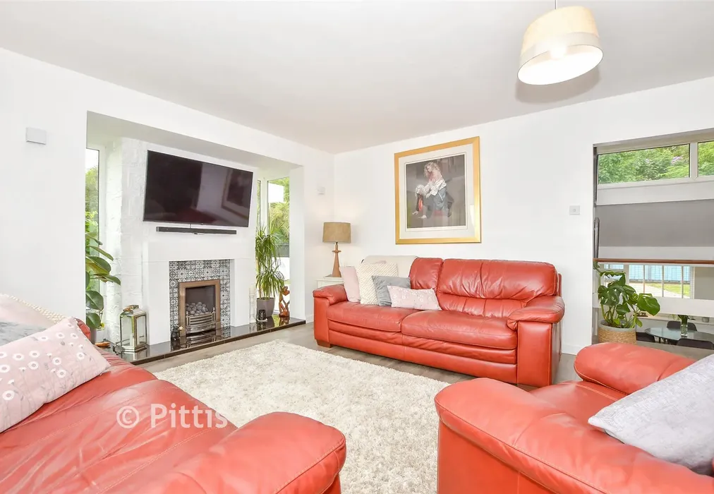 Lounge - Alexandra Road, Shanklin, Isle of Wight - Wards of Kent