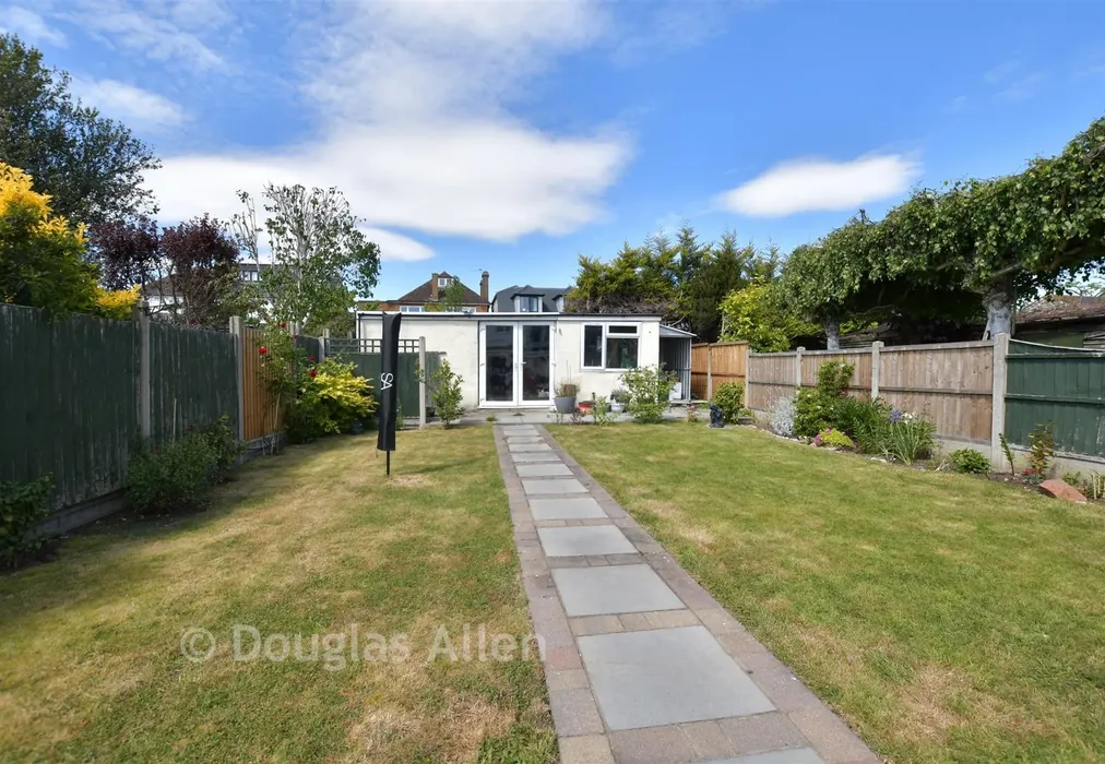 Rear Garden - Grosvenor Drive, Hornchurch, Essex - Wards of Kent