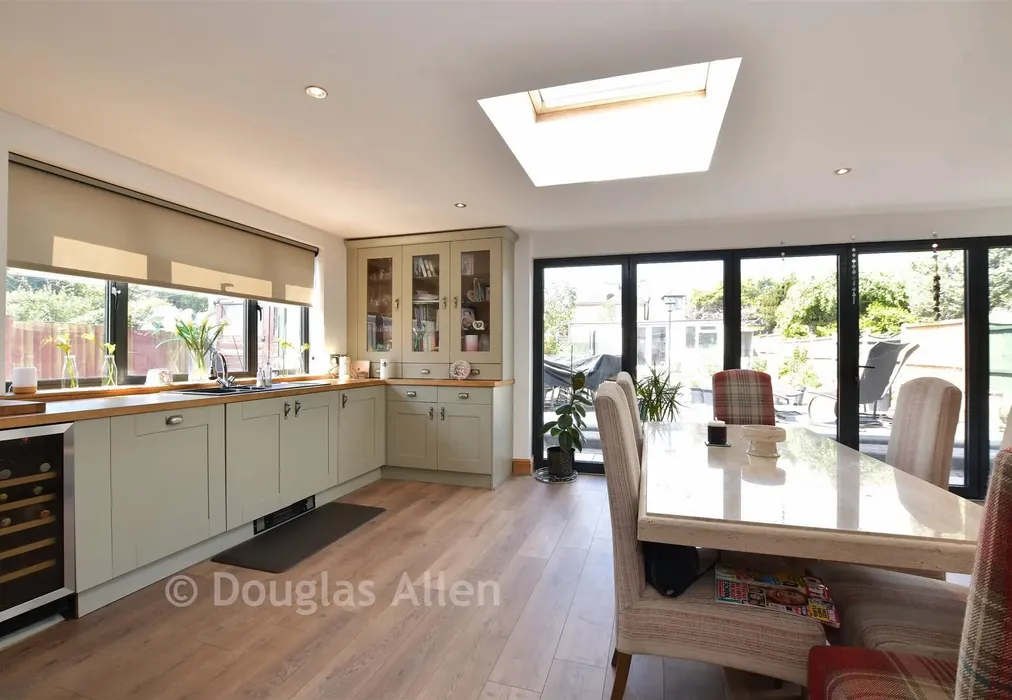 Kitchen/Dining Area - Grosvenor Drive, Hornchurch, Essex - Wards of Kent