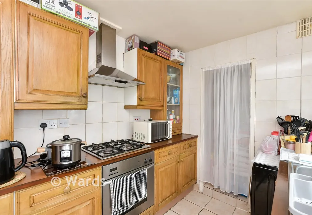 Kitchen - Nash Court Gardens, Margate, Kent - Wards of Kent