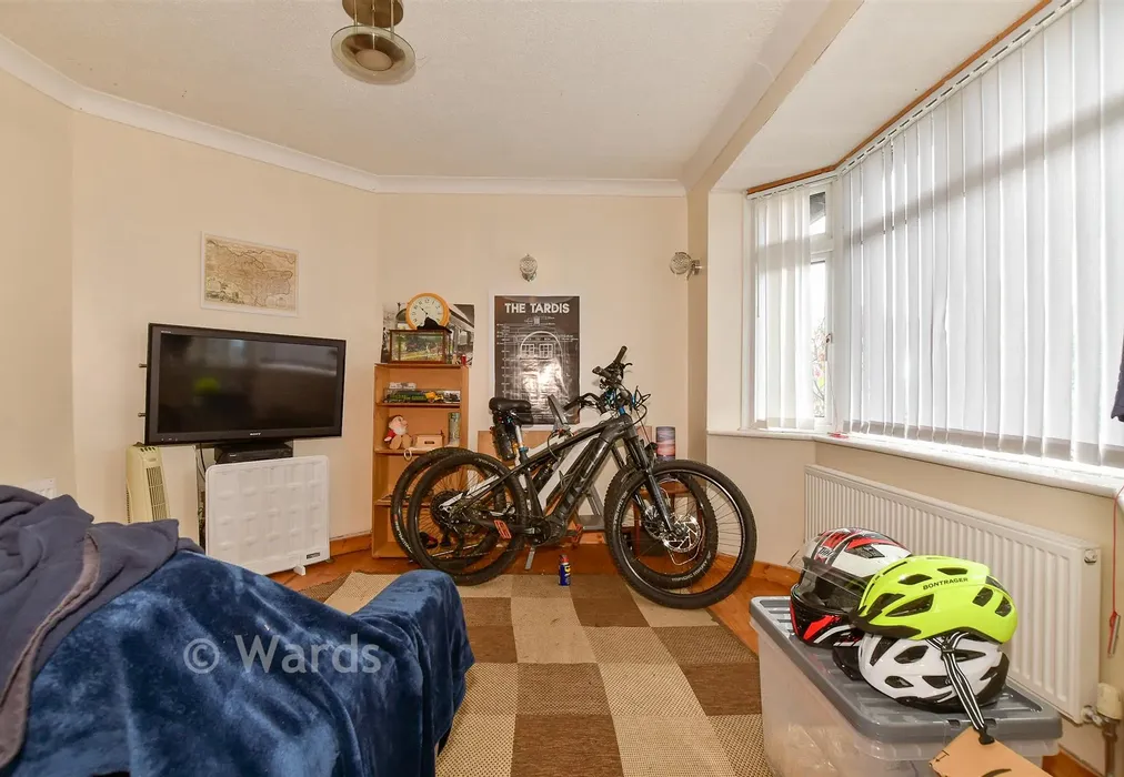 Lounge - Deansway Avenue, Sturry, Canterbury, Kent - Wards of Kent