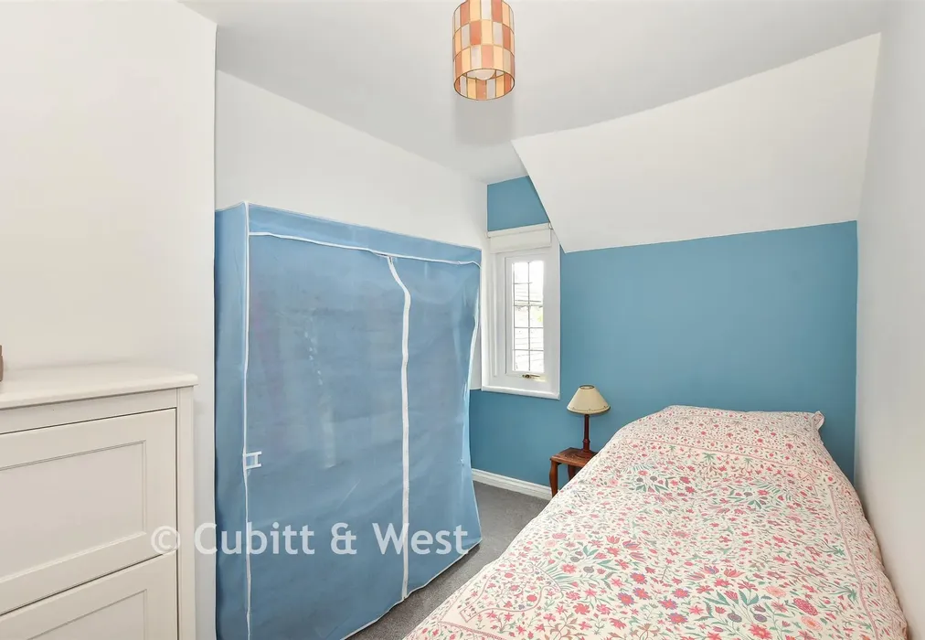 Bedroom 4 - Station Road, Withyham, Hartfield, East Sussex - Wards of Kent