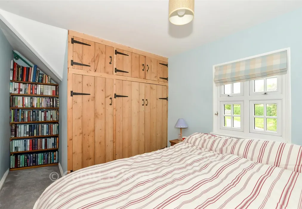 Bedroom 2 - Station Road, Withyham, Hartfield, East Sussex - Wards of Kent