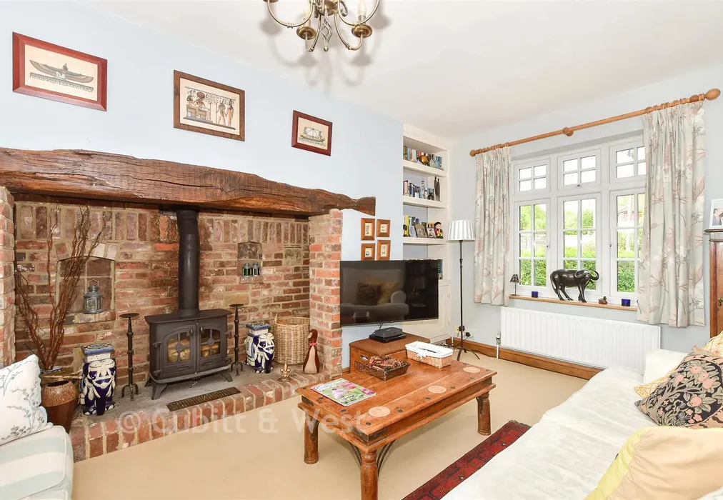 Lounge - Station Road, Withyham, Hartfield, East Sussex - Wards of Kent