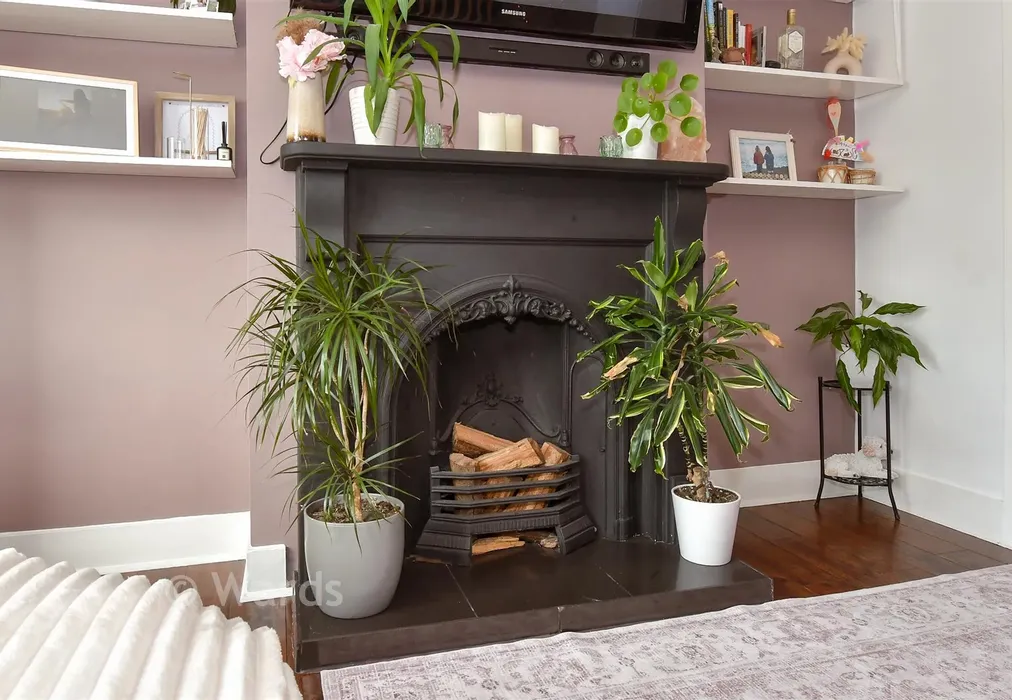 Internal Feature - Heathfield Avenue, Dover, Kent - Wards of Kent