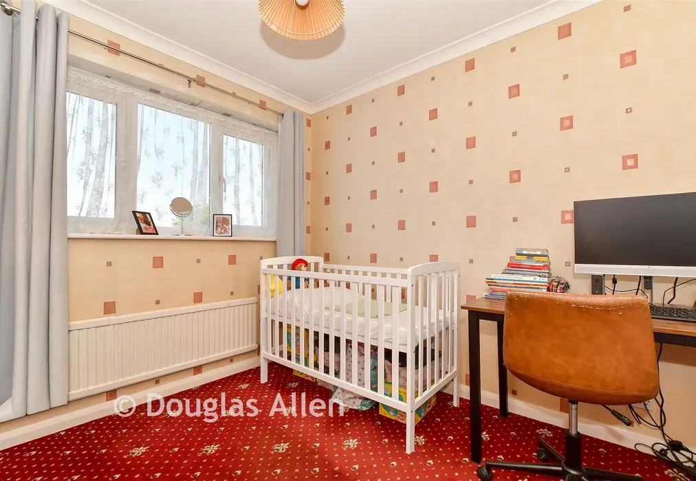 Bedroom 4 - Ilfracombe Crescent, Hornchurch, Essex - Wards of Kent