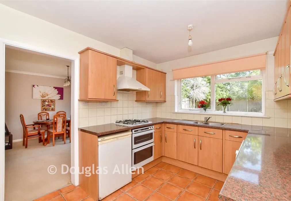 Kitchen - Ilfracombe Crescent, Hornchurch, Essex - Wards of Kent