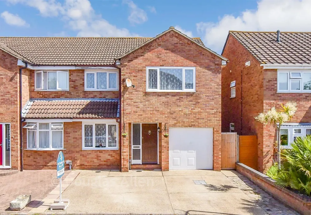External Web - Ilfracombe Crescent, Hornchurch, Essex - Wards of Kent