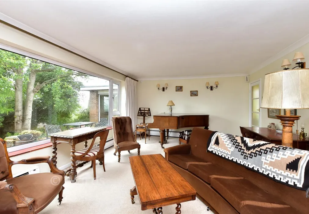 Lounge - Lords Wood Lane, Lords Wood, Chatham, Kent - Wards of Kent