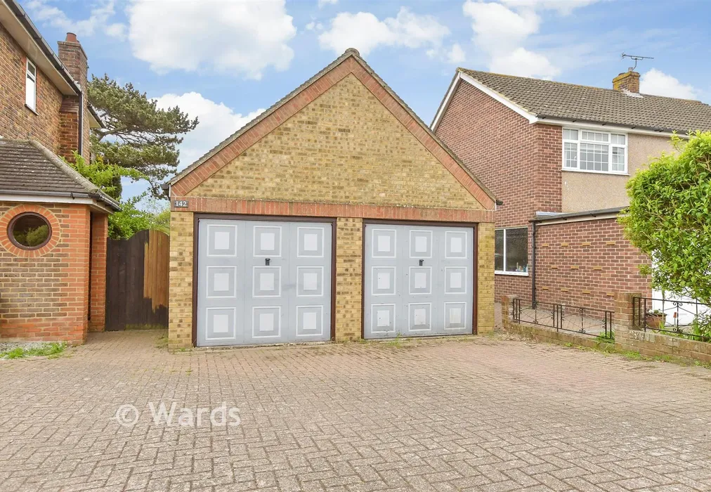 Garage - Dover Road, Walmer, Kent - Wards of Kent