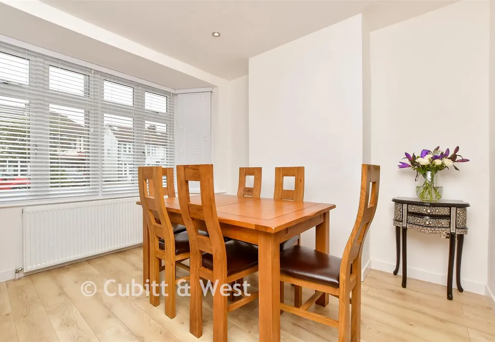 Dining Area - Brocks Drive, Sutton, Surrey - Wards of Kent