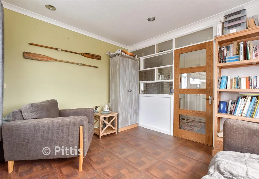 Bedroom 3 - Culver Way, Yaverland, Isle of Wight - Wards of Kent
