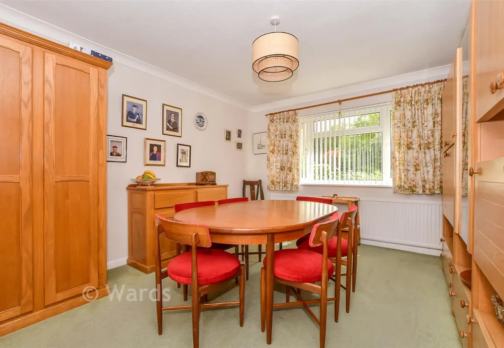 Dining Room - Hurst Close, Tenterden, Kent - Wards of Kent