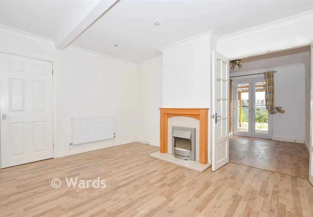 Lounge - Kent Avenue, Maidstone, Kent - Wards of Kent