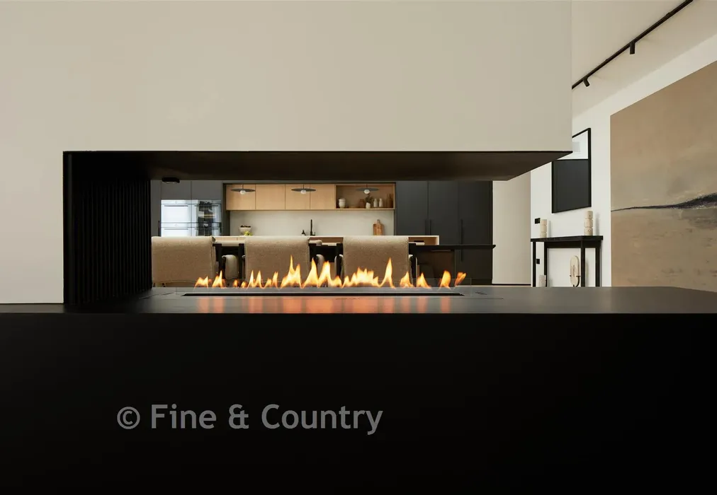 Show Home Internal Lifestyle - Hartdene Barns, Hartfield Road, Cowden, Kent - Wards of Kent