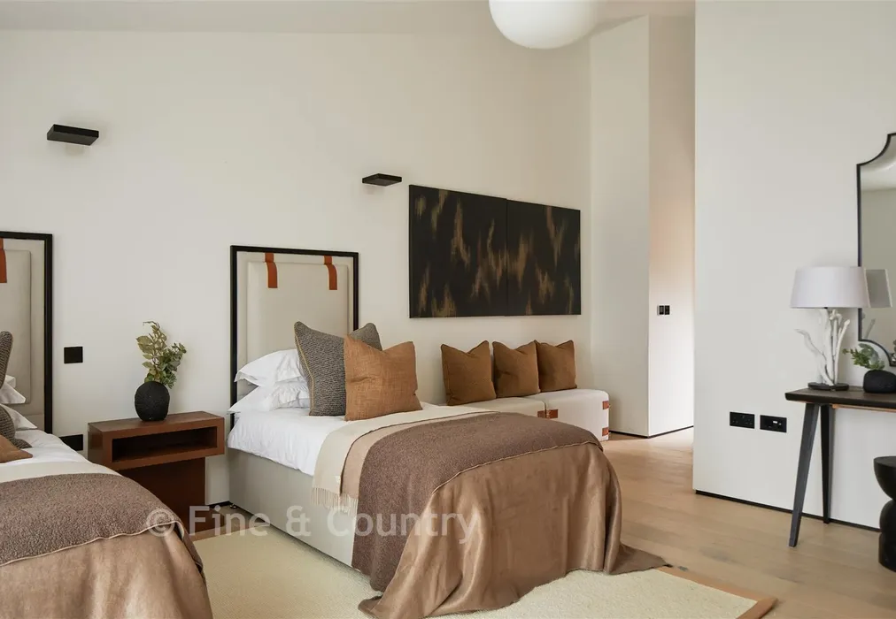 Show Home Bedroom - Hartdene Barns, Hartfield Road, Cowden, Kent - Wards of Kent